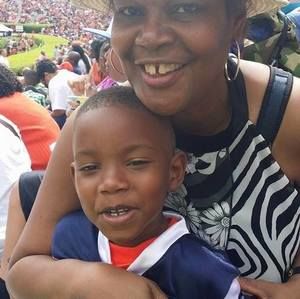 Meet your Posher, Yolanda